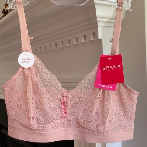 Spanx Spotlight on Lace Bralette XS 10124R in Vintage Rose Limited edition NWT - Picture 4 of 16